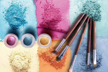 Only in our store! Famous American WeatherMaster tents! (Demo)